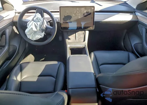 2023 Tesla Model 3 from USA, damaged, VIN 5YJ3E1EA8PF590725